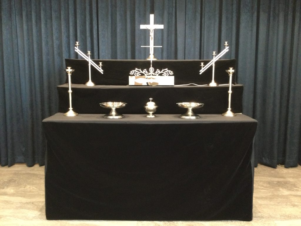キリスト教式祭壇